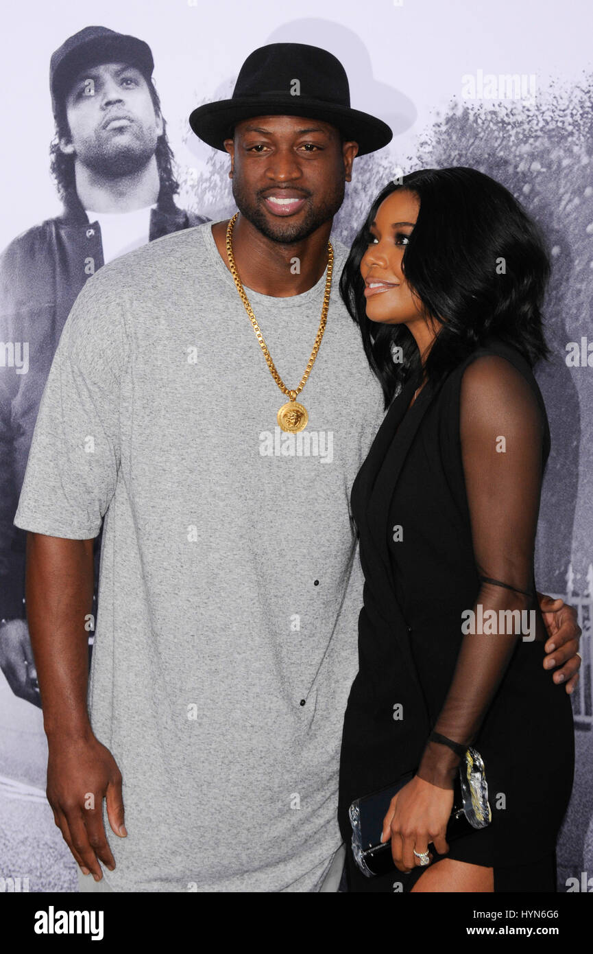 Dwyane Wade e Gabrielle Unione assiste il rettilineo Outta Compton premiere mondiale a L.A. In diretta su agosto 10th, 2015 a Los Angeles, California Foto Stock