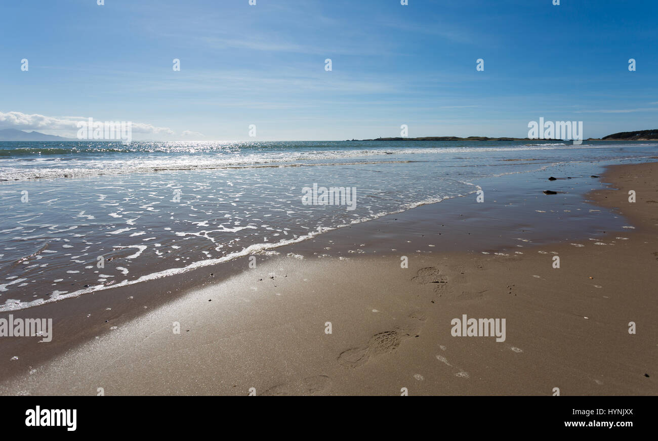 Spiaggia sabbiosa a Newborough in Anglesey, Galles del Nord Foto Stock