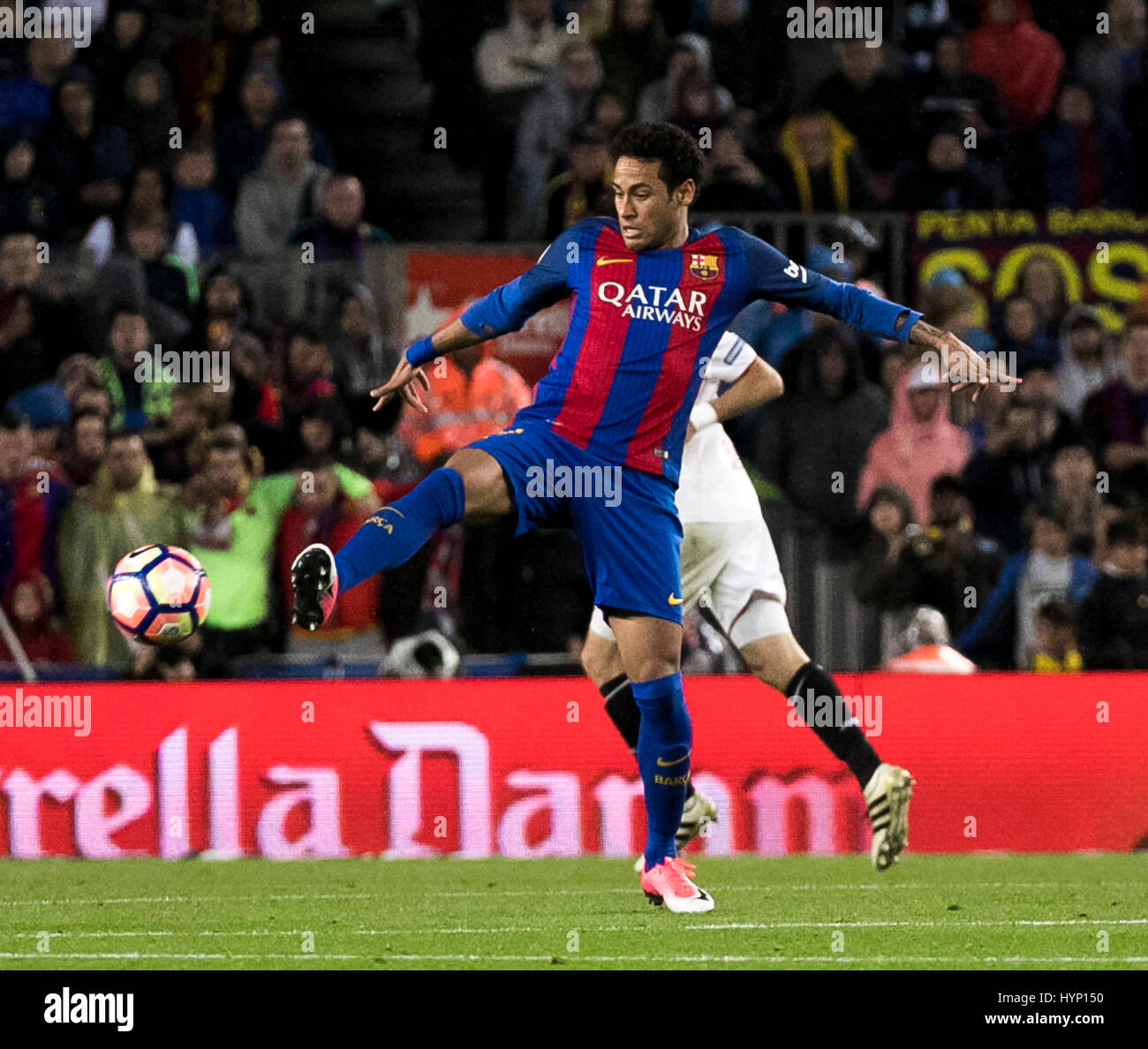 Stadio Camp Nou, Barcellona, Spagna. , . Neymar Jr.durante il trentesimo giorno di Santander League a stadio Camp Nou, Barcellona, Spagna. Credito: G. Loinaz/Alamy Live News Foto Stock