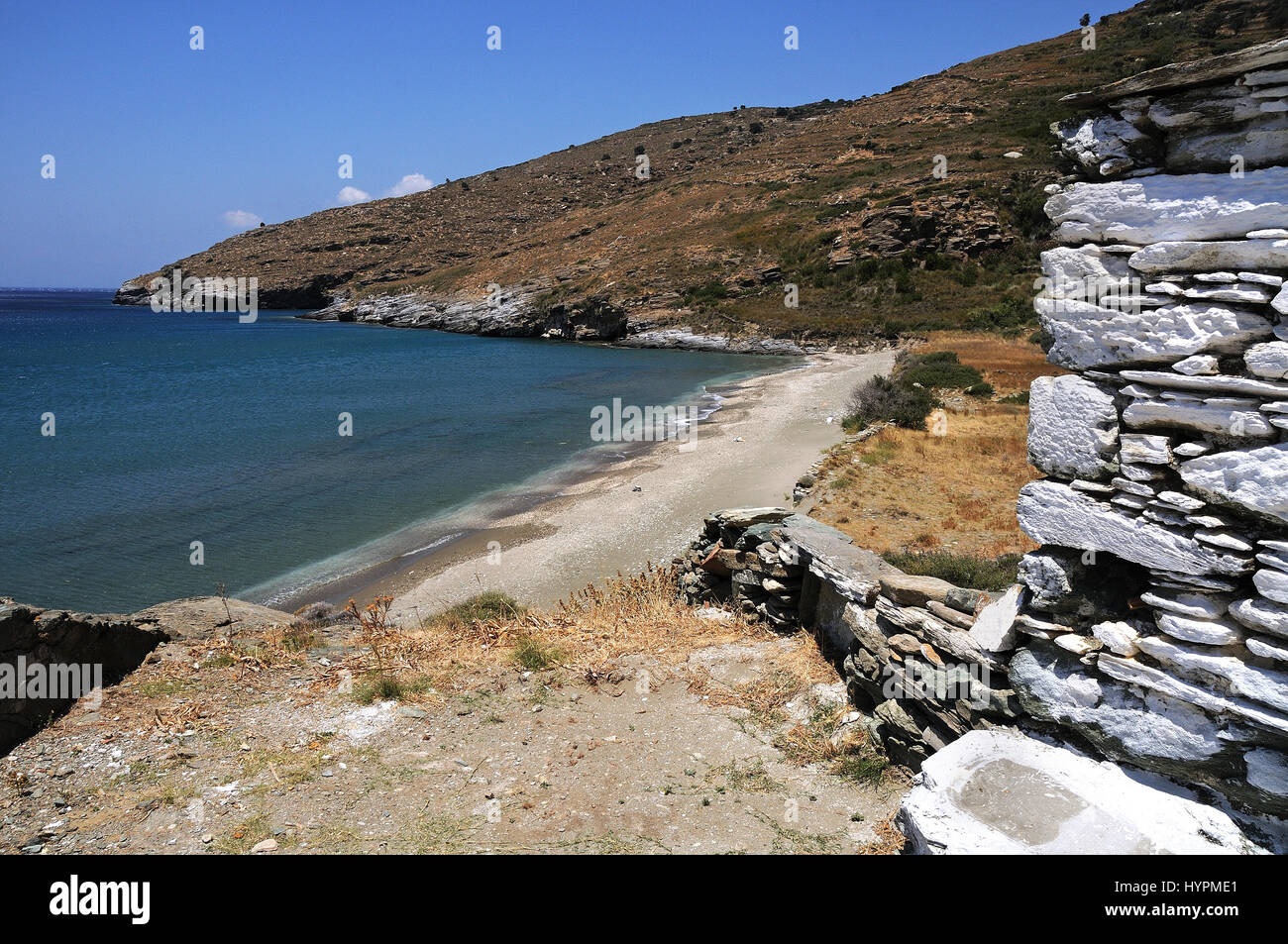 Spiaggia Halkolimionas. Andros isola. Cicladi Grecia. Foto Stock