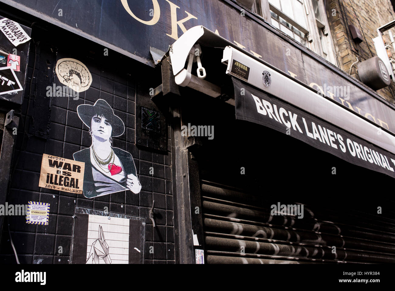 Murale con Libertines frontman Pietro "" di Pete Doherty, inglese musicista e compositore su una parete in Brick Lane, Shoreditch, London, Regno Unito Foto Stock