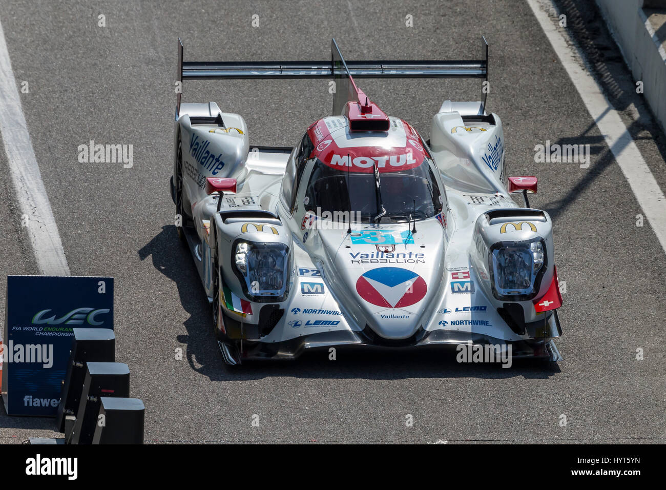 Monza, Italia - 01 Aprile 2017: Oreca 07 - Gibson di Bykolles Vaillante Racing Team di ribellione, pilotato da J. Canal e B. Senna durante la FIA WEC Foto Stock