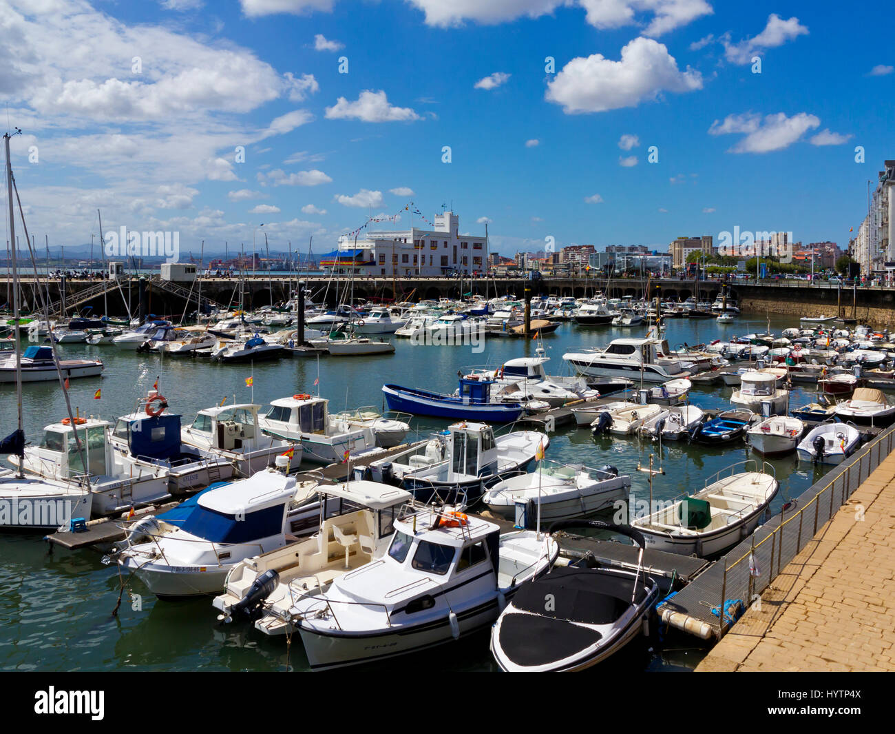 La Marina e la zona portuale in Santander Cantabria Spagna settentrionale Foto Stock