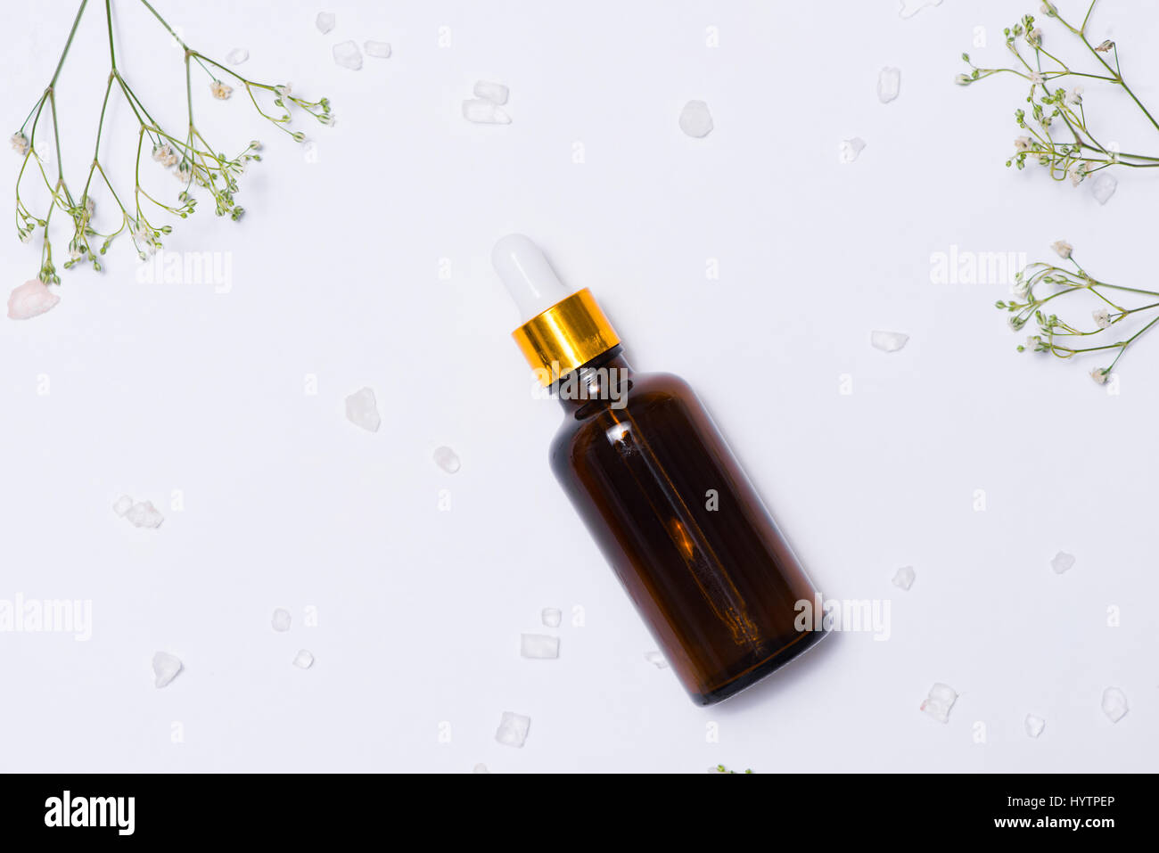 Il Branding mock-up. Olio essenziale naturale. Bellezza naturale concezione del prodotto. Foto Stock