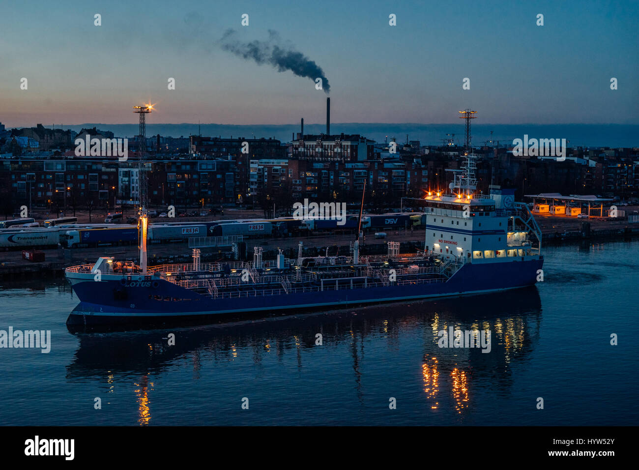 Helsinki, Finlandia - 31 Marzo 2017: Bunker nave Lotus, un olio e trasporto chimico nave ormeggiata in porto di Helsinki. Foto Stock