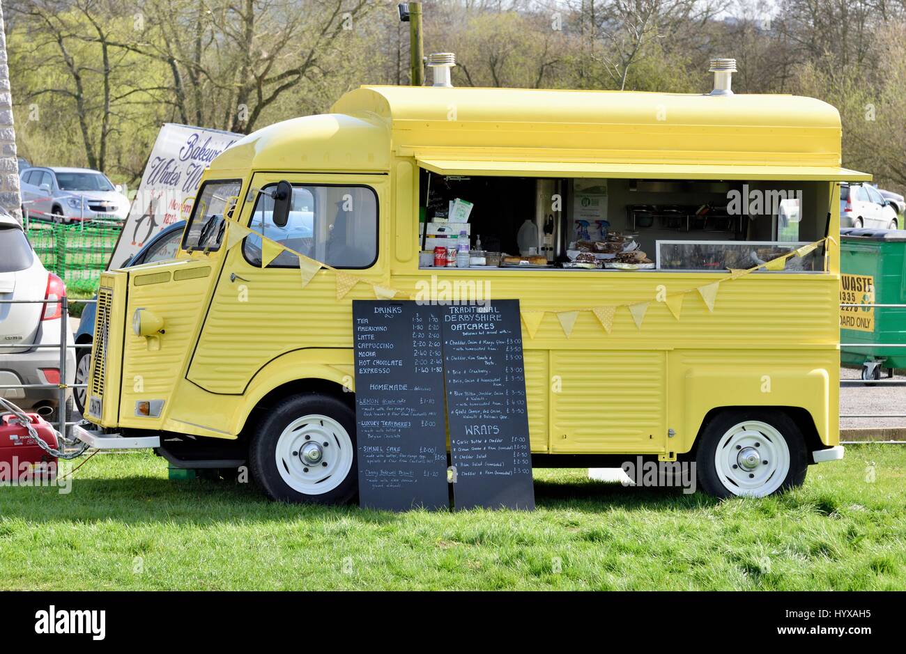 Citroën HY catering van giallo Foto Stock