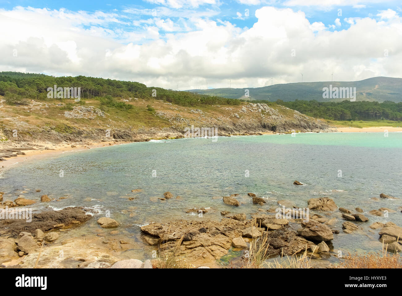 Vista di un paradise beach del castro de Barona, una celtica fort situato in A Coruña, Galizia, Spagna Foto Stock