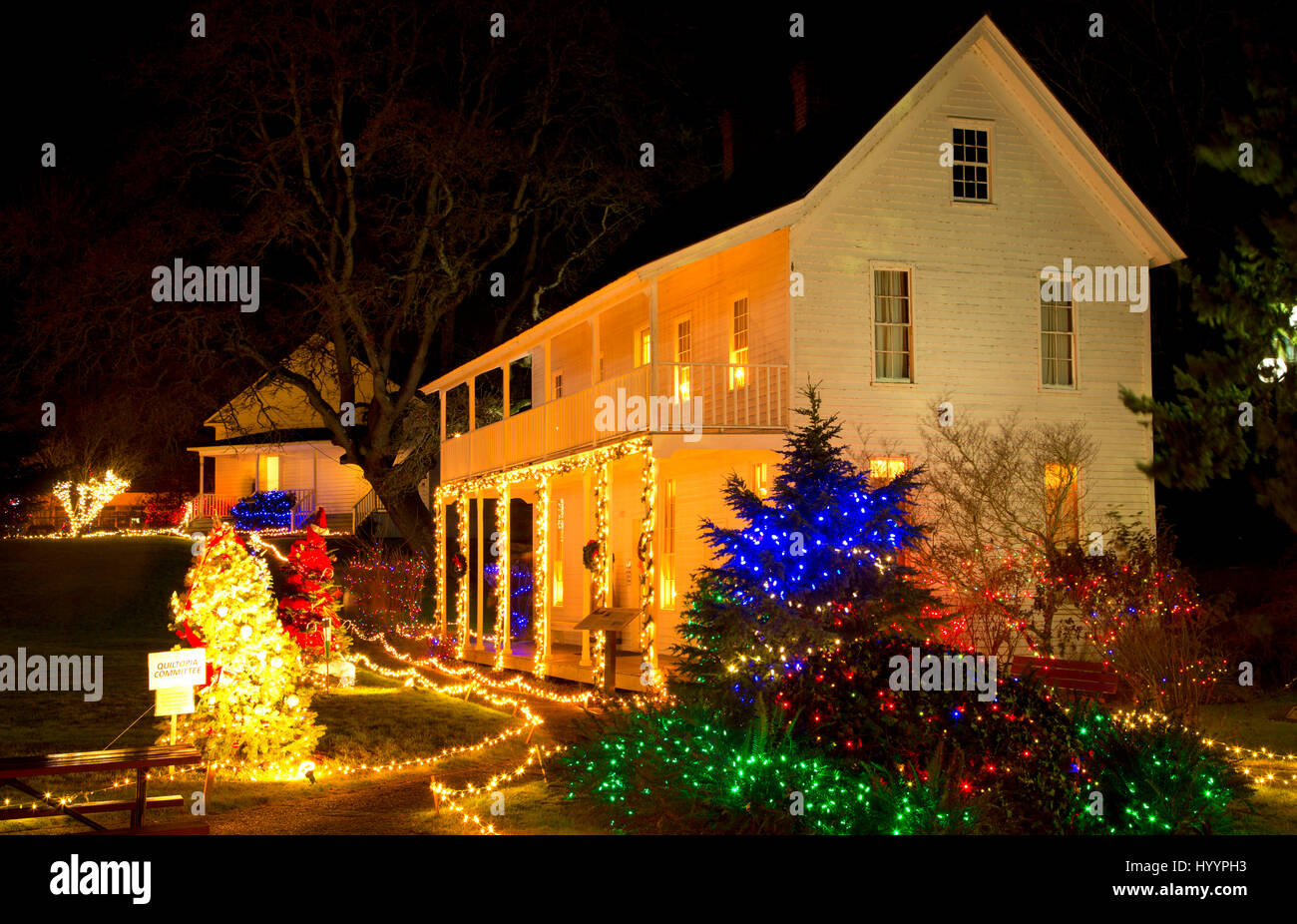 Jason Lee House con le luci di Natale, Willamette Heritage Centre presso il Mulino, Salem, Oregon Foto Stock