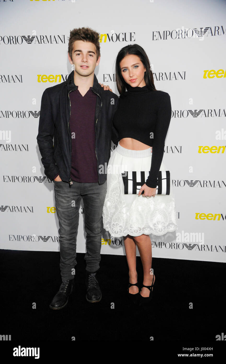 Jack Griffo (l) e Ryan Newman frequentare la Teen Vogue Young Hollywood Party problema su ottobre 2nd, 2015 a Beverly Hills, la California. Foto Stock