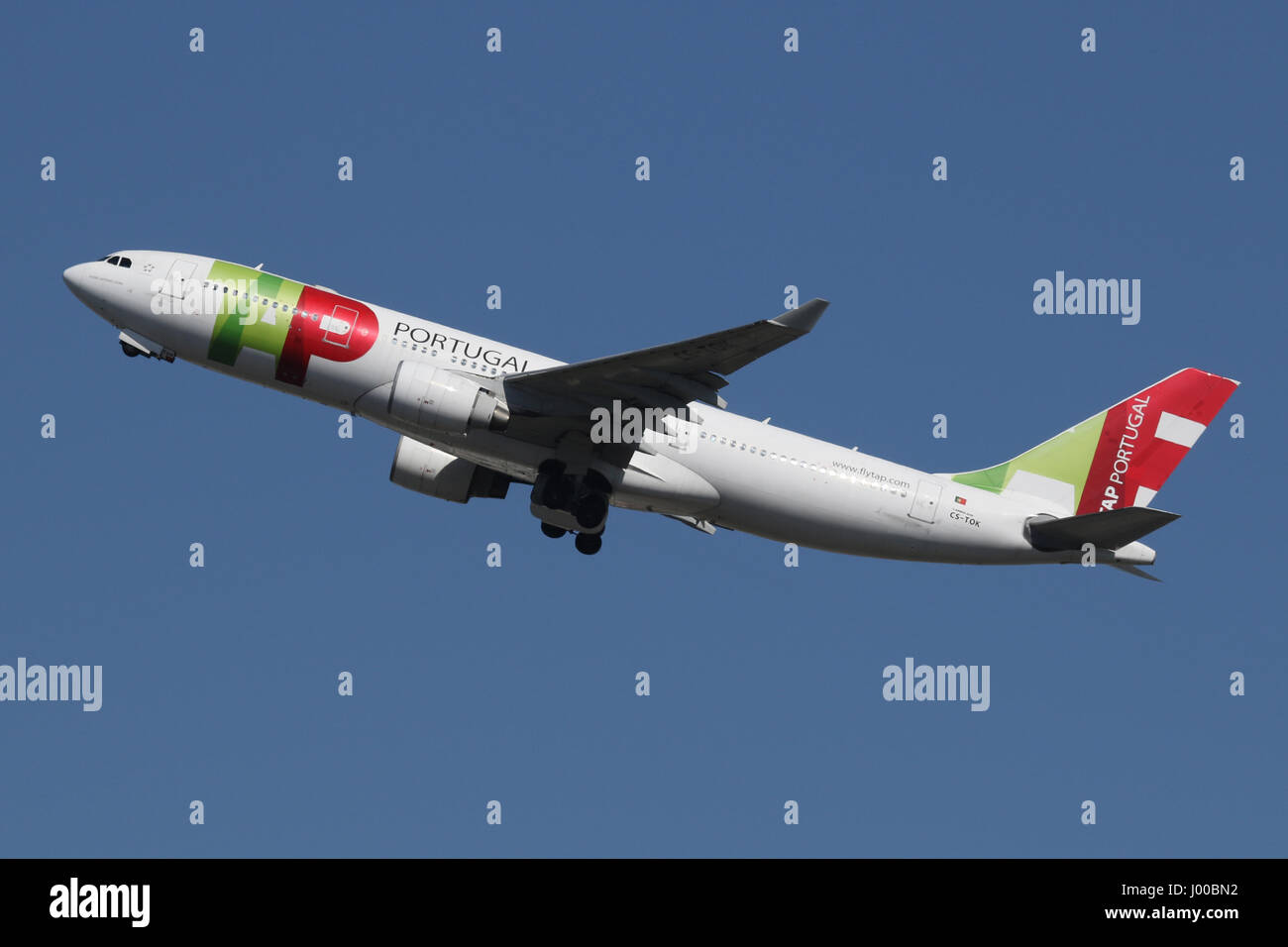 Aria PORTOGALLO A330 Foto Stock