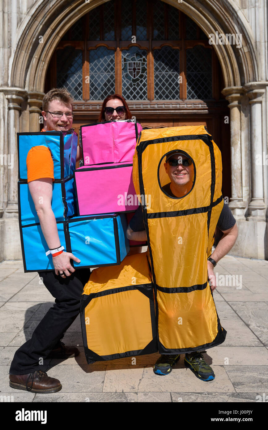 Game tetris immagini e fotografie stock ad alta risoluzione - Alamy