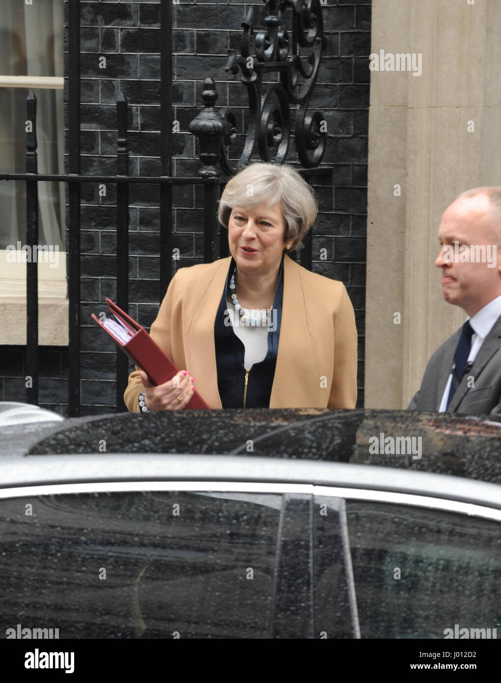 Giorno di bilancio al 10 di Downing Street con: Theresa Maggio dove: Londra, Regno Unito quando: 08 Mar 2017 Foto Stock