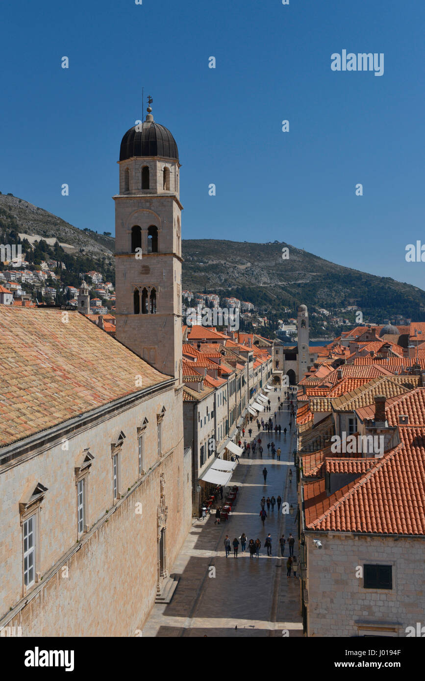 Il Stradun, Dubrovnik sulla costa dalmata della Croazia. Foto Stock