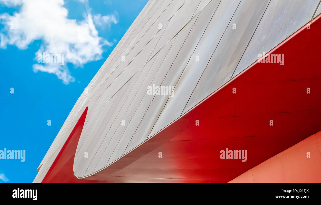 Splendida architettura del Museo Nazionale dell'Australia, Canberra, atto. Altered digitalmente sky. Foto Stock