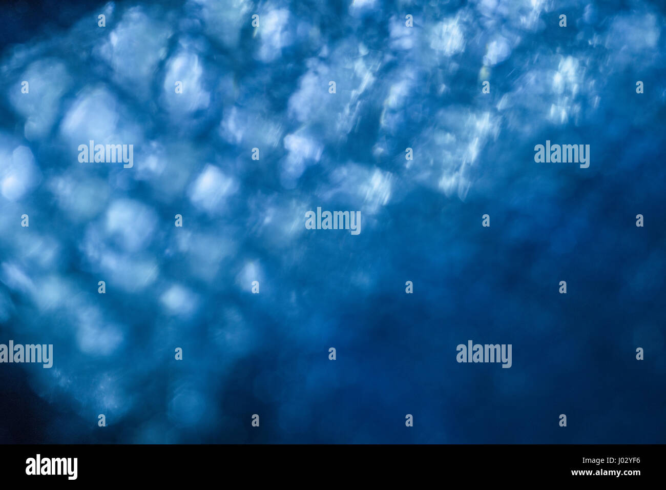 Sfondo blu astratto per sfondo di siti web, paesaggi alieni o mondo. Riassunto Giornata Mondiale dell'acqua, Metafor. Giornata dell'acqua mercato commerciale Foto Stock