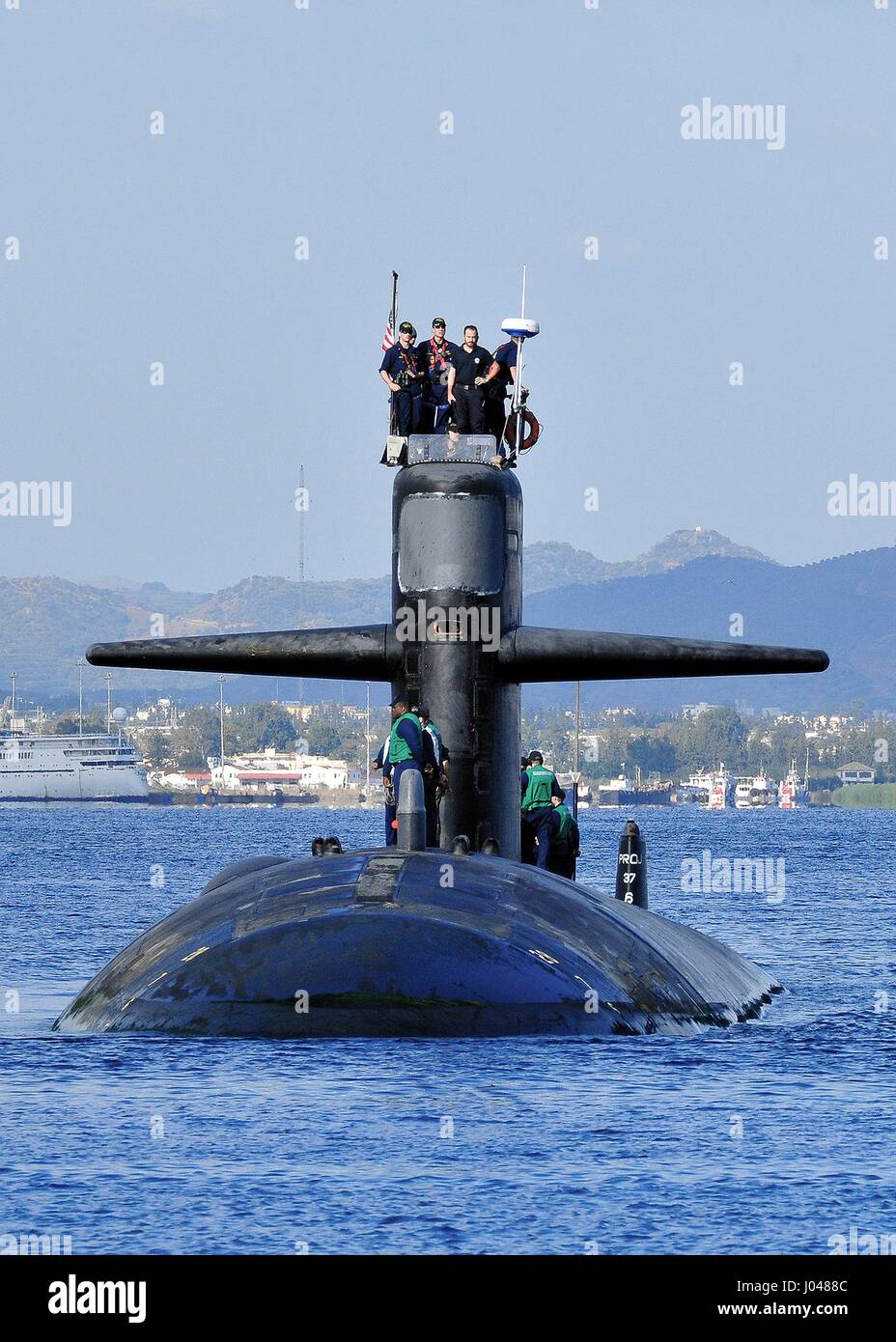 L'USN Los Angeles-classe fast-attacco sommergibile USS Helena arriva al porto di Settembre 23, 2013 in Souda Bay, Grecia. (Foto di Paolo Farley /US Navy via Planetpix) Foto Stock