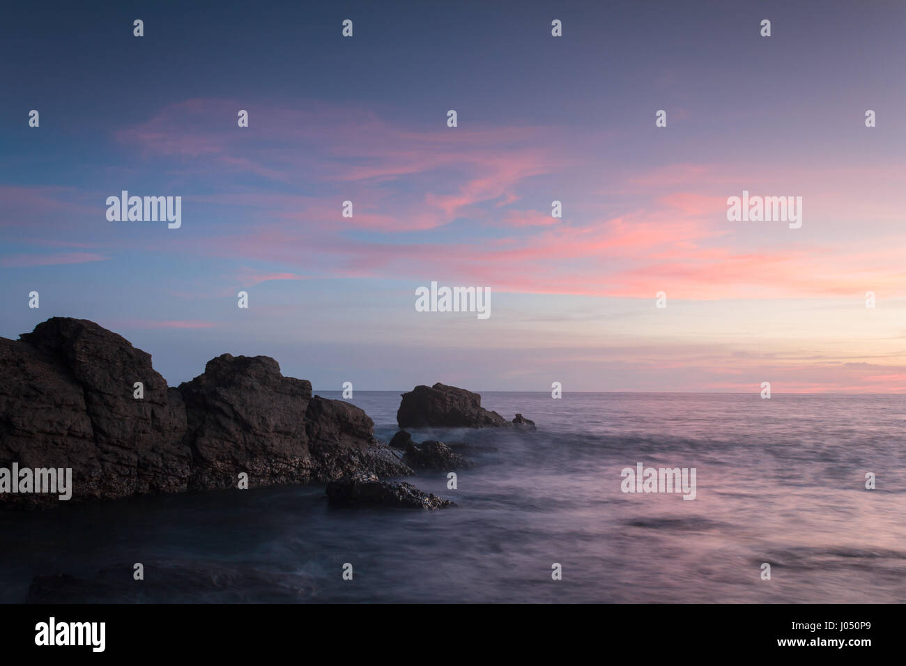 Il tramonto sta sbiadendo. Foto Stock