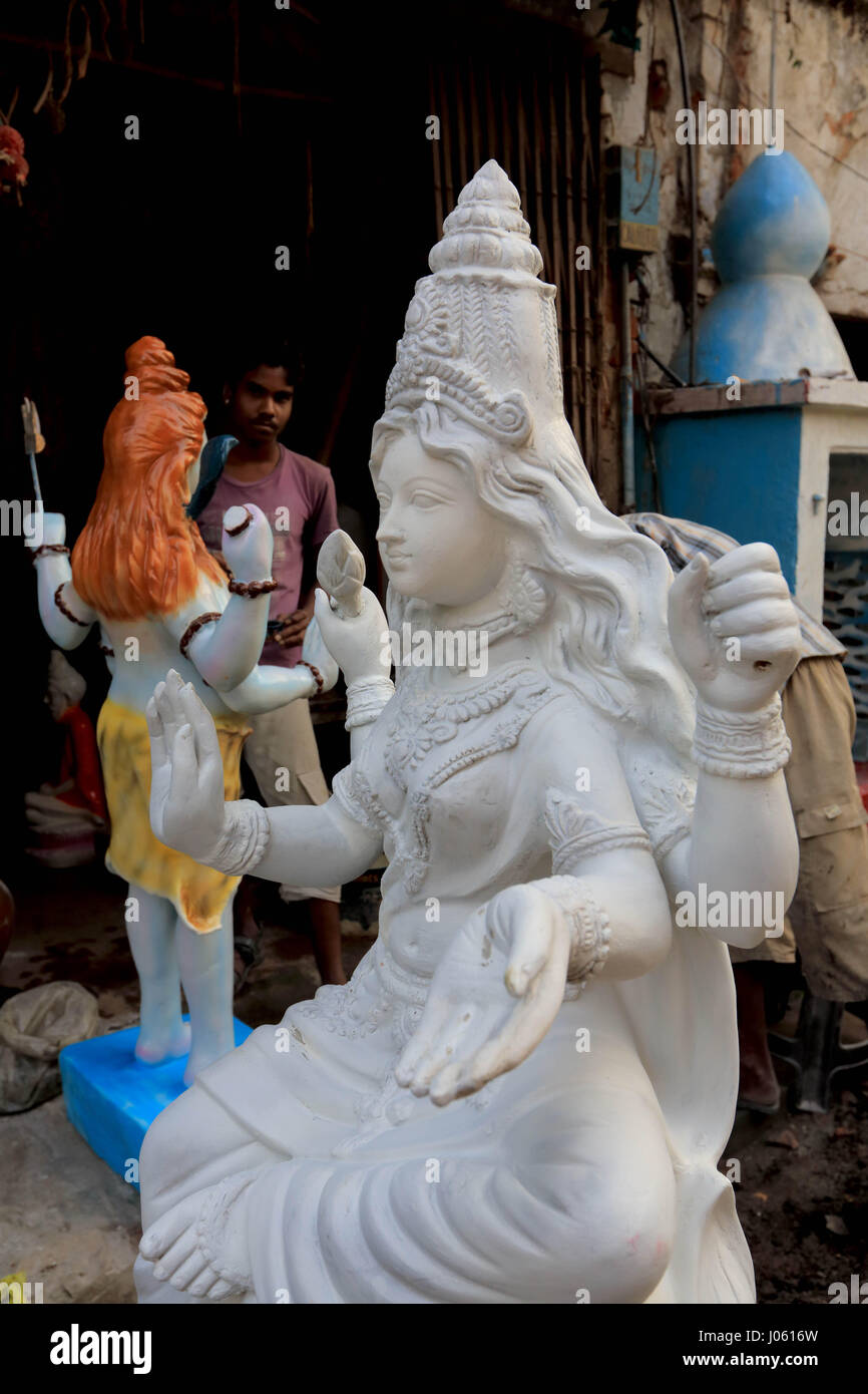 Statua della Dea a kumar tully potter lane, Calcutta, West Bengal, India, Asia Foto Stock