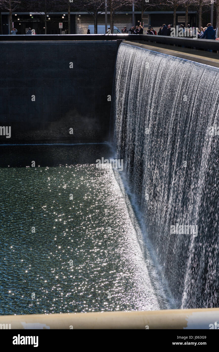 Sito delle torri gemelle memorial cascate. Foto Stock