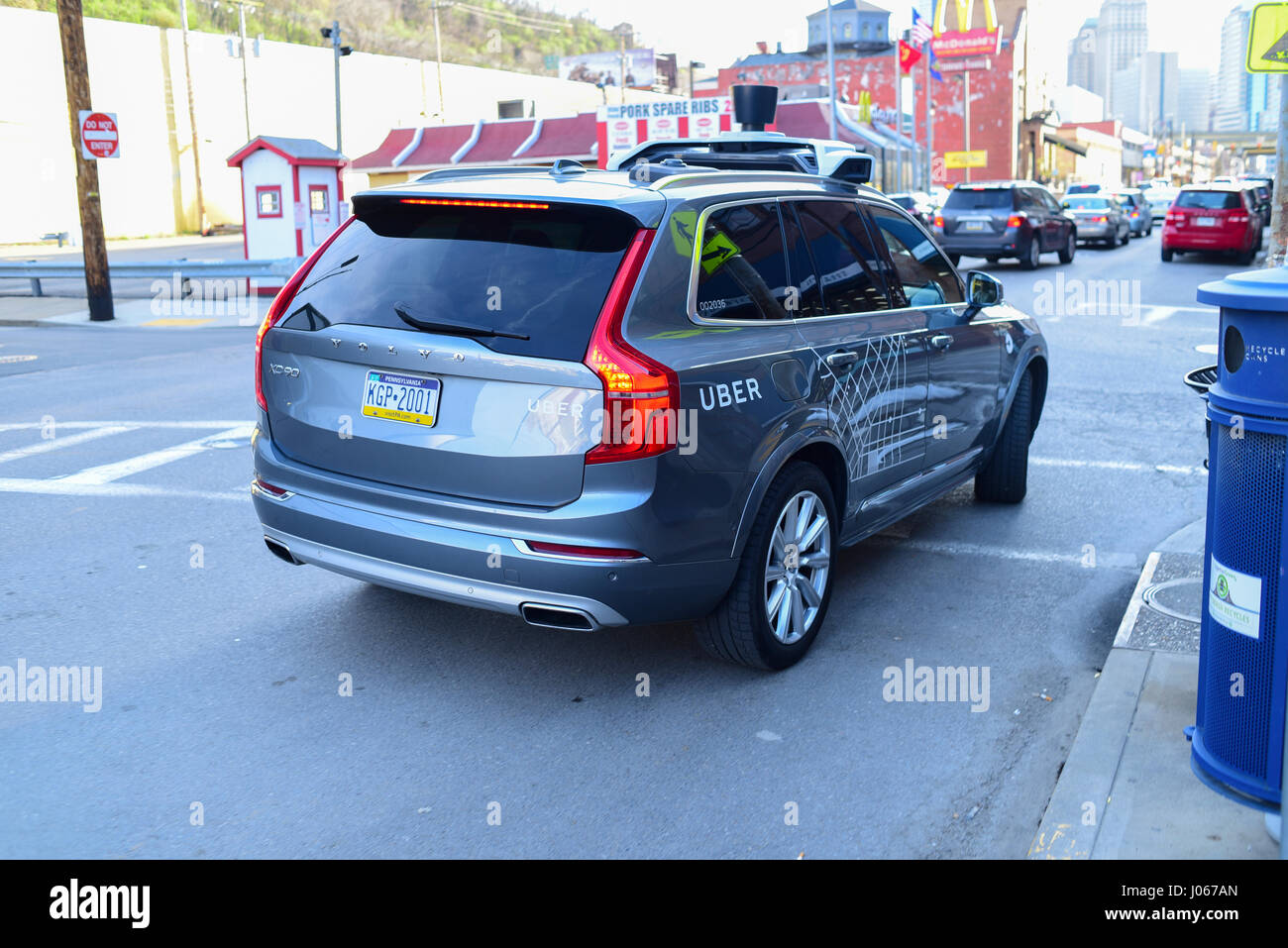 Un SUV UBER Taxi auto in Pittsburgh PA Foto Stock
