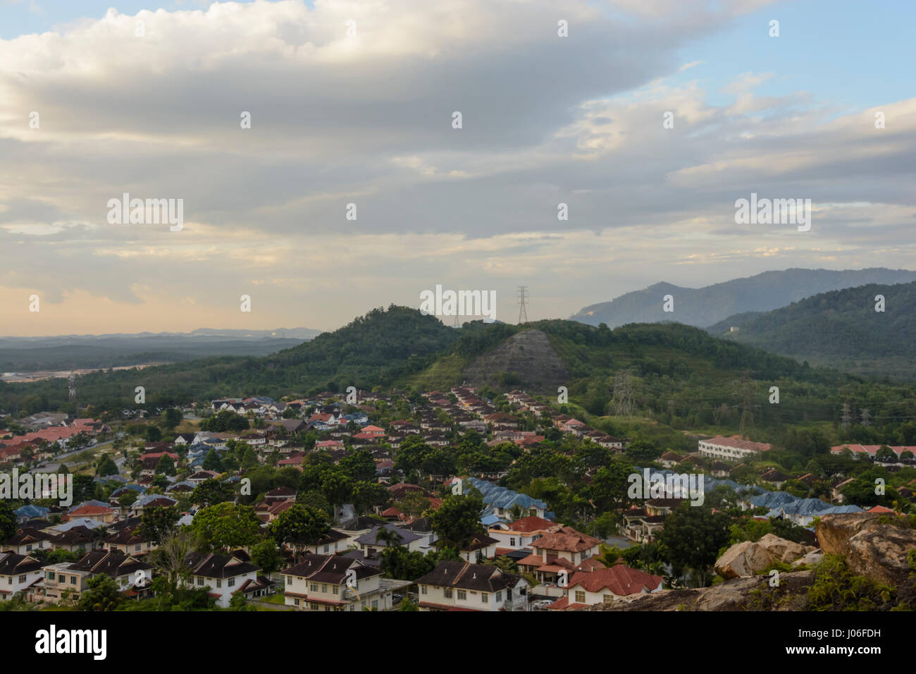 Vista di rasah kemayan seremban 2 su una collina. Foto Stock