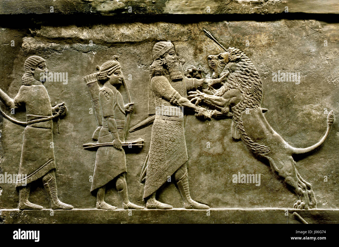 Il leone reale di caccia di re Assurbanipal dal Palazzo Nord di Ninive 645-635 BC Mesopotamia Iraq Assiria ( Re Assurbanipal o Ashshurbanipal, figlio di Esarhaddon e l'ultimo forte re dell'Impero Neo-Assyrian (934-609 BC ) dettaglio Foto Stock