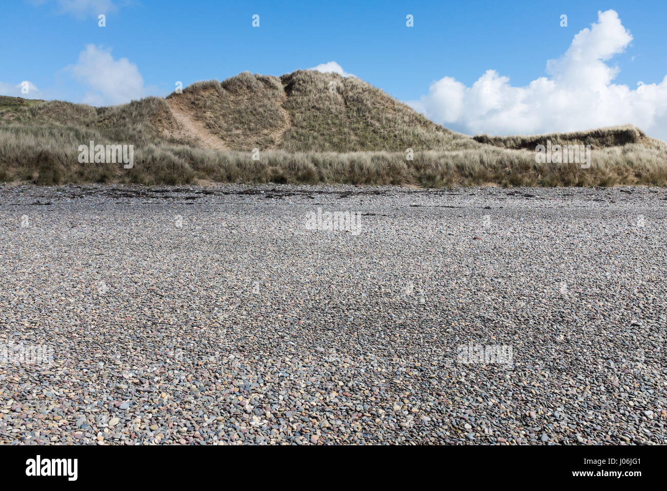 Ad ovest di acqua dolce sulla spiaggia Il Pembrokeshire Coast Park in Galles Foto Stock