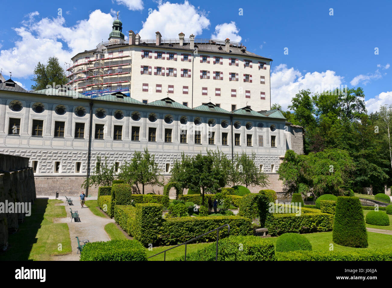 Il castello di Ambras, Innsbruck, Austria Foto Stock