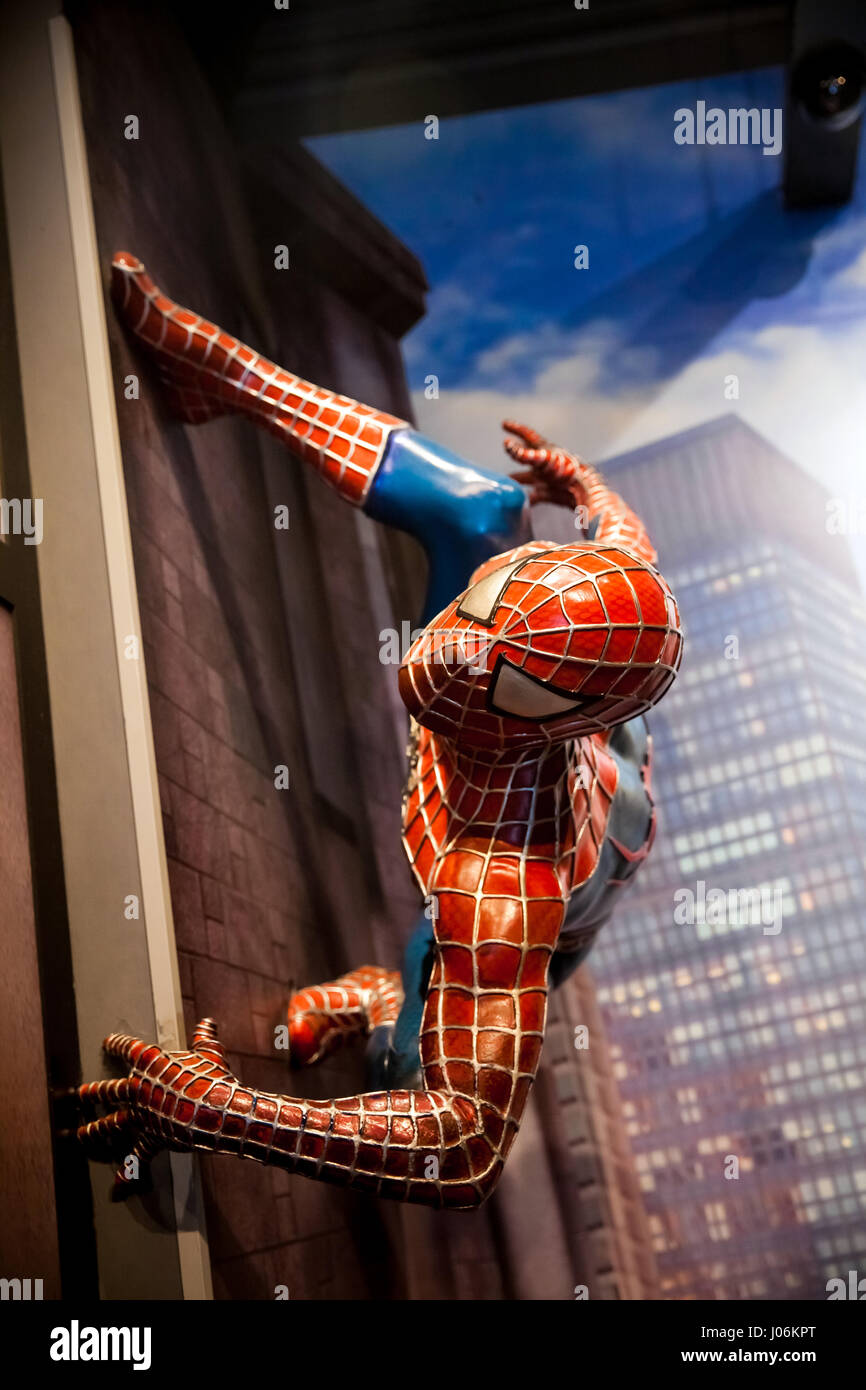 Spiderman marvel comics nel museo delle cere di Madame Tussauds di Amsterdam, Paesi Bassi Foto Stock