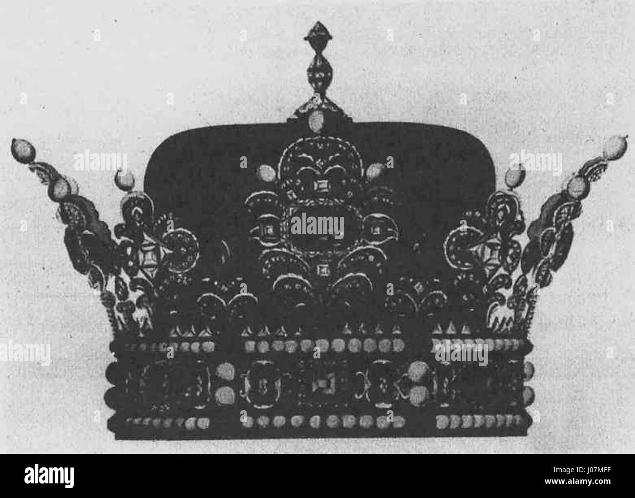 Il Fürstenkrone del Liechtenstein è una corona reale che rappresenta la monarchia del principato, realizzata con dettagli intricati a simboleggiare l'eredità e il potere della famiglia regnante. Foto Stock