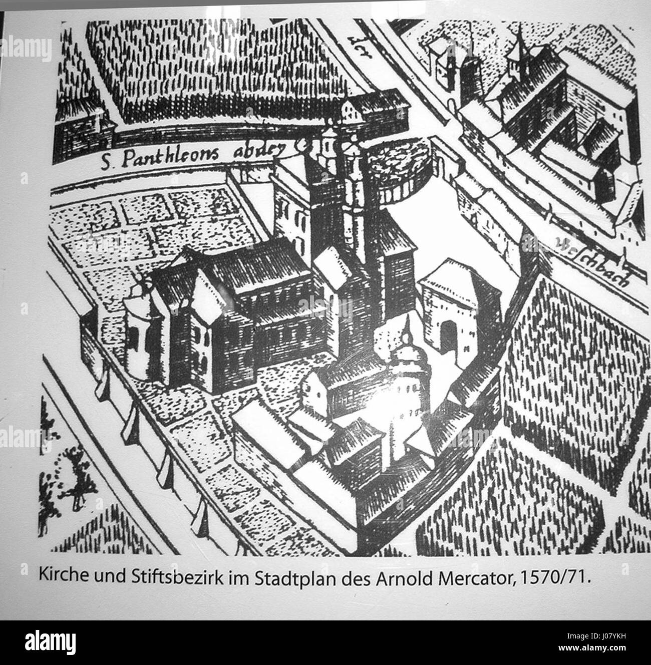 Questa mappa di Colonia, risalente al 1570, è attribuita al cartografo Gerard Mercator. Mostra la struttura della città durante il tardo Rinascimento, offrendo una vista dettagliata delle caratteristiche urbane e della topografia. Foto Stock