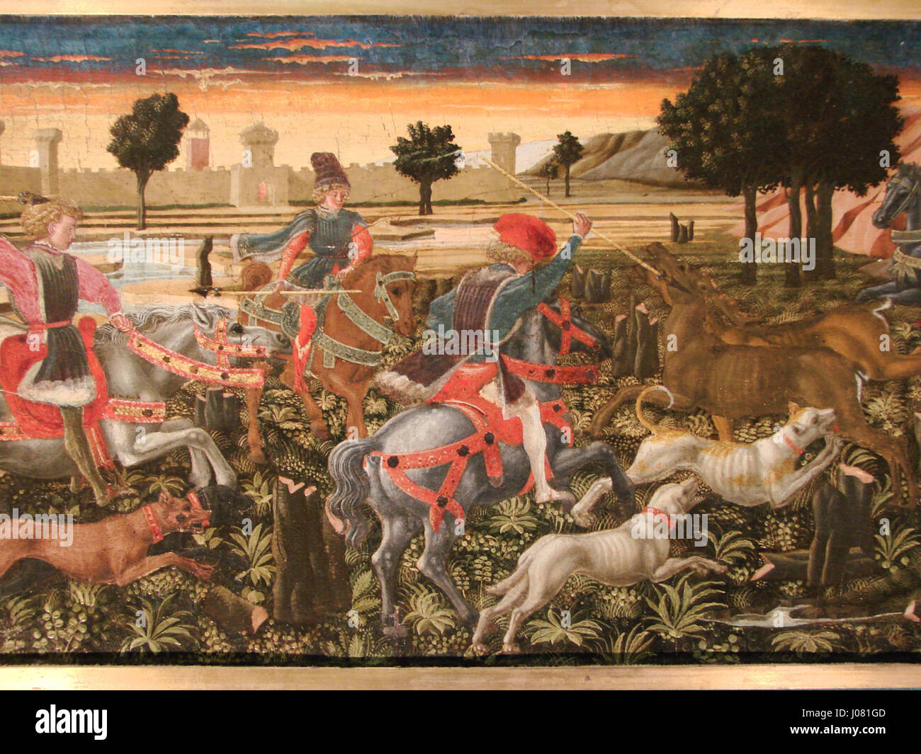 Il Musée des Augustins di Tolosa, fondato nel 1723, espone una collezione di arte francese che si estende per secoli. L'architettura del museo combina elementi storici con un design espositivo moderno, presentando opere dal Medioevo al XIX secolo in una significativa sede culturale. Foto Stock