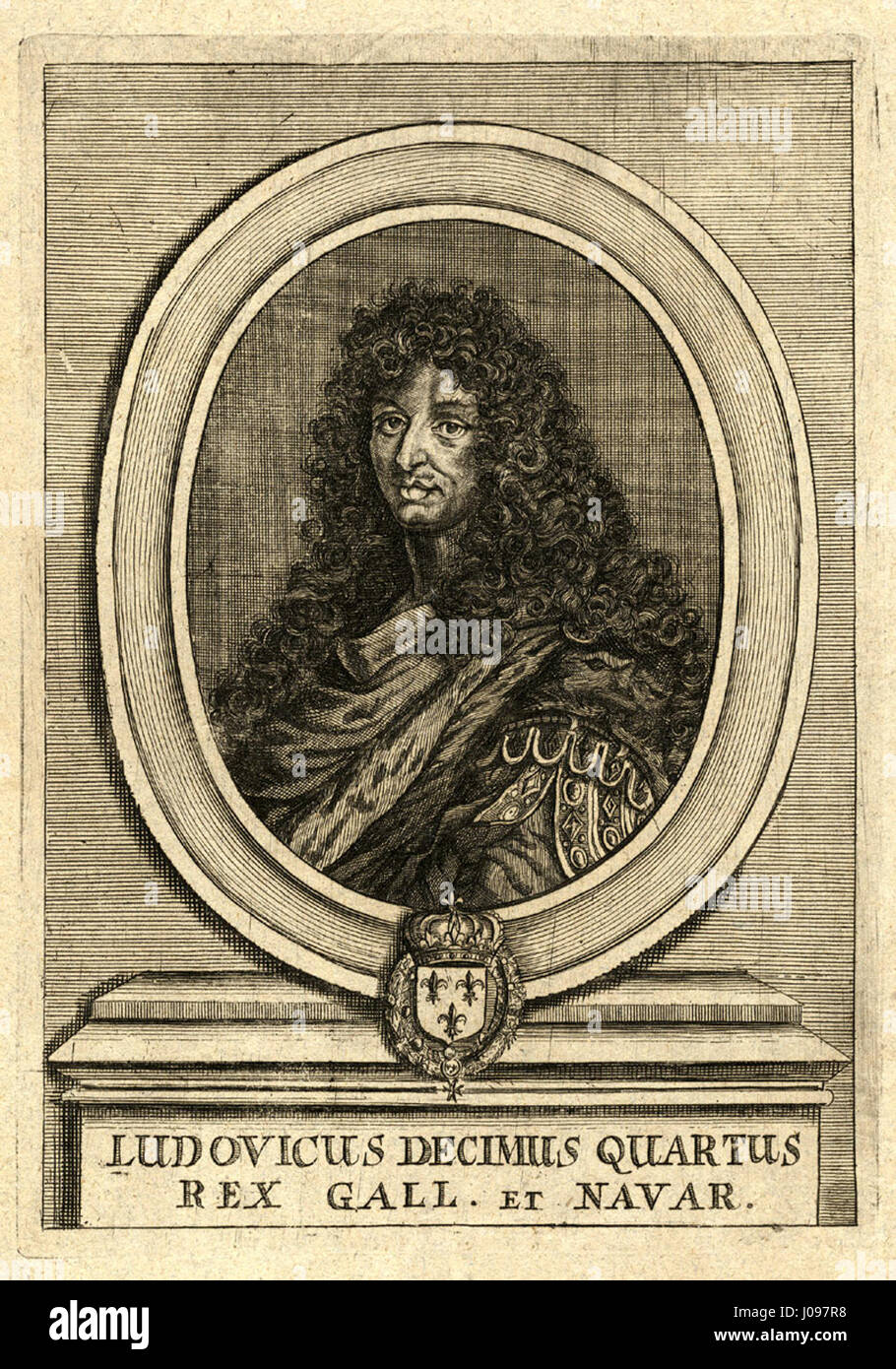 Questo ritratto di re Luigi XIV, noto come il Re Sole, rappresenta la sua statura regale e il suo potere. Dipinto nel XVII secolo, cattura la sua immagine di monarca di potere assoluto, adornato con i tradizionali abiti reali e insegne. Foto Stock