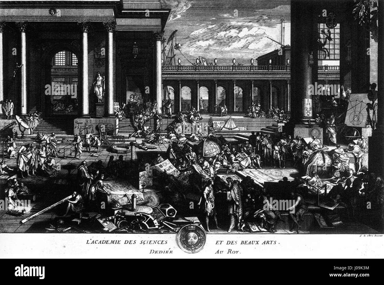 L'incisione del XVIII secolo "l'Accademia delle Scienze e delle Belle Arti" di Sébastien le Clerc raffigura un raduno intellettuale di studiosi e artisti, mettendo in evidenza gli ideali illuministici del progresso scientifico e artistico durante il periodo. Foto Stock