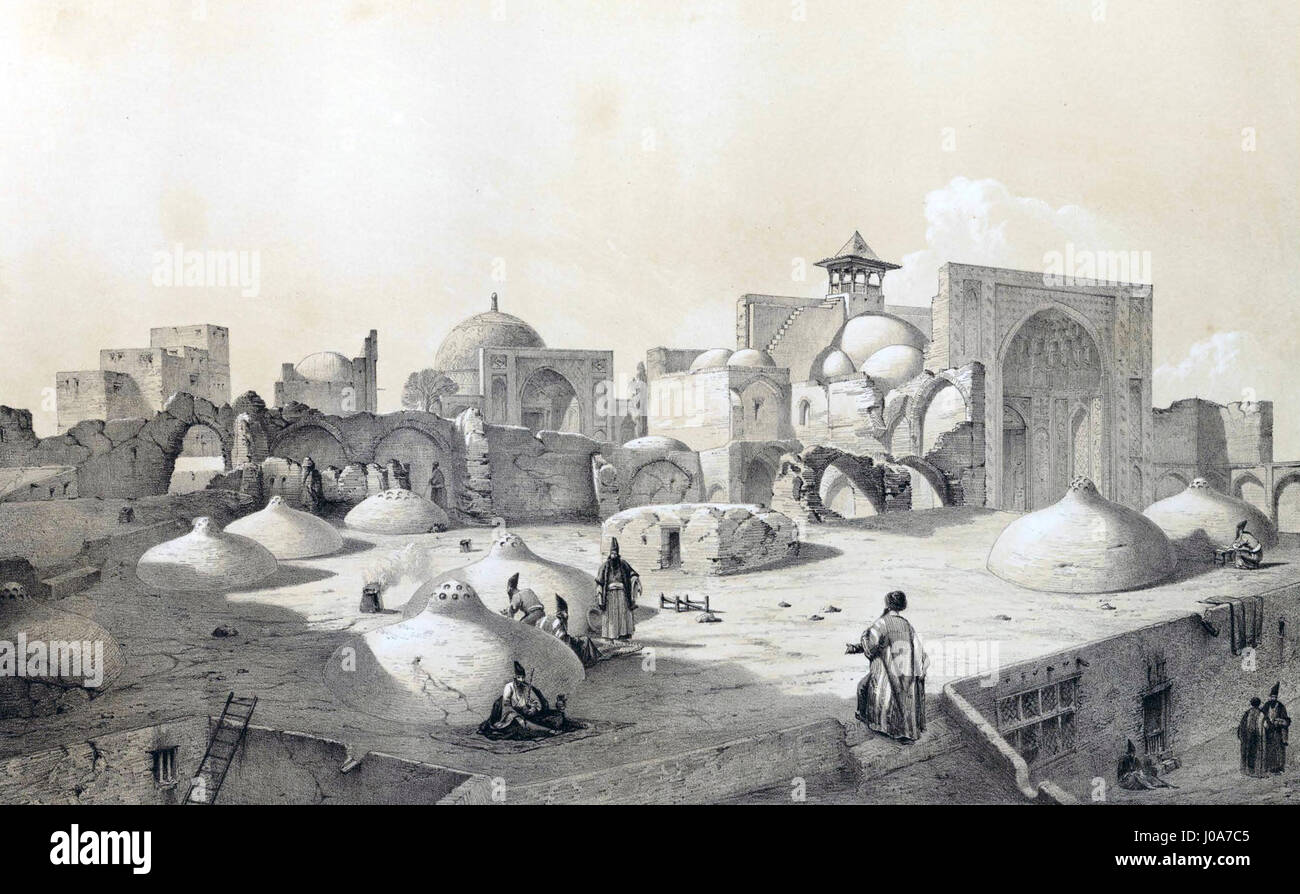 La "moschea reale e le terrazze delle case, Qazvin" di Eugène Flandin raffigura la bellezza architettonica di Qazvin in Persia (l'Iran moderno), mostrando la moschea e gli edifici circostanti. Il dipinto mette in risalto il design intricato e il paesaggio urbano. Foto Stock