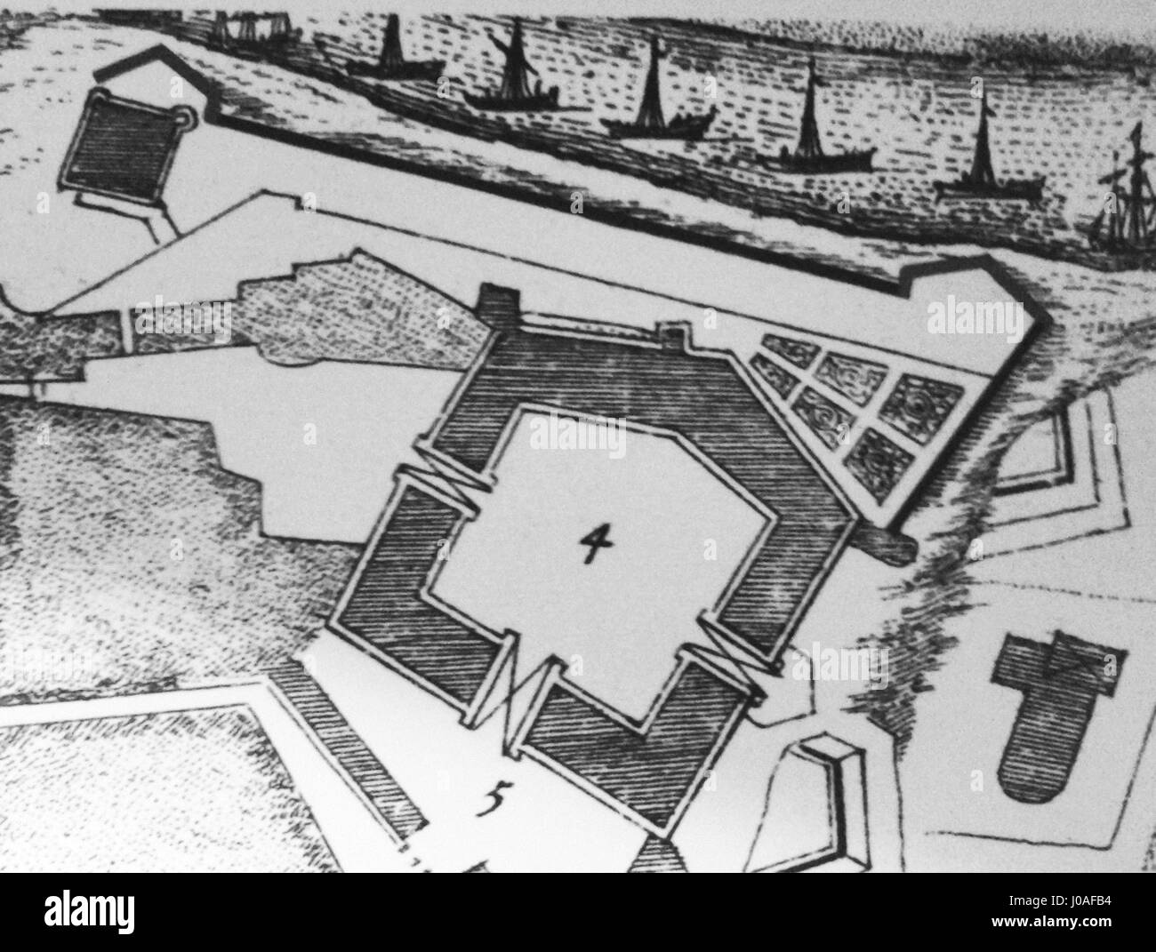 Il piano Pérille di Varsavia, risalente alla fine del XVIII secolo, fornisce una mappa dettagliata della città durante quel periodo. Il piano dettagliato mette in evidenza la struttura urbana e i punti di riferimento importanti nello sviluppo storico di Varsavia. Foto Stock
