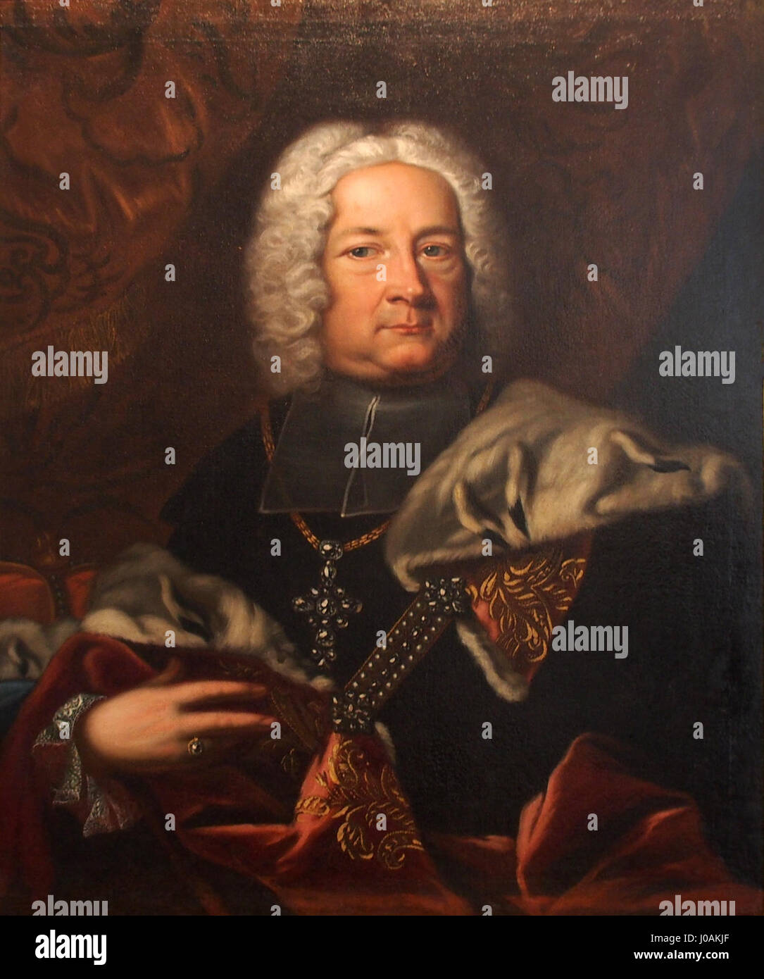 *Schönborn Wurzburg Mainfränkisches Museum Marienberg* è un museo storico situato a Wurzburg, Germania, noto per le sue collezioni di arte, cultura e storia della regione di Mainfranken. Il museo espone opere che coprono diversi secoli, riflettendo il patrimonio culturale della regione. Foto Stock