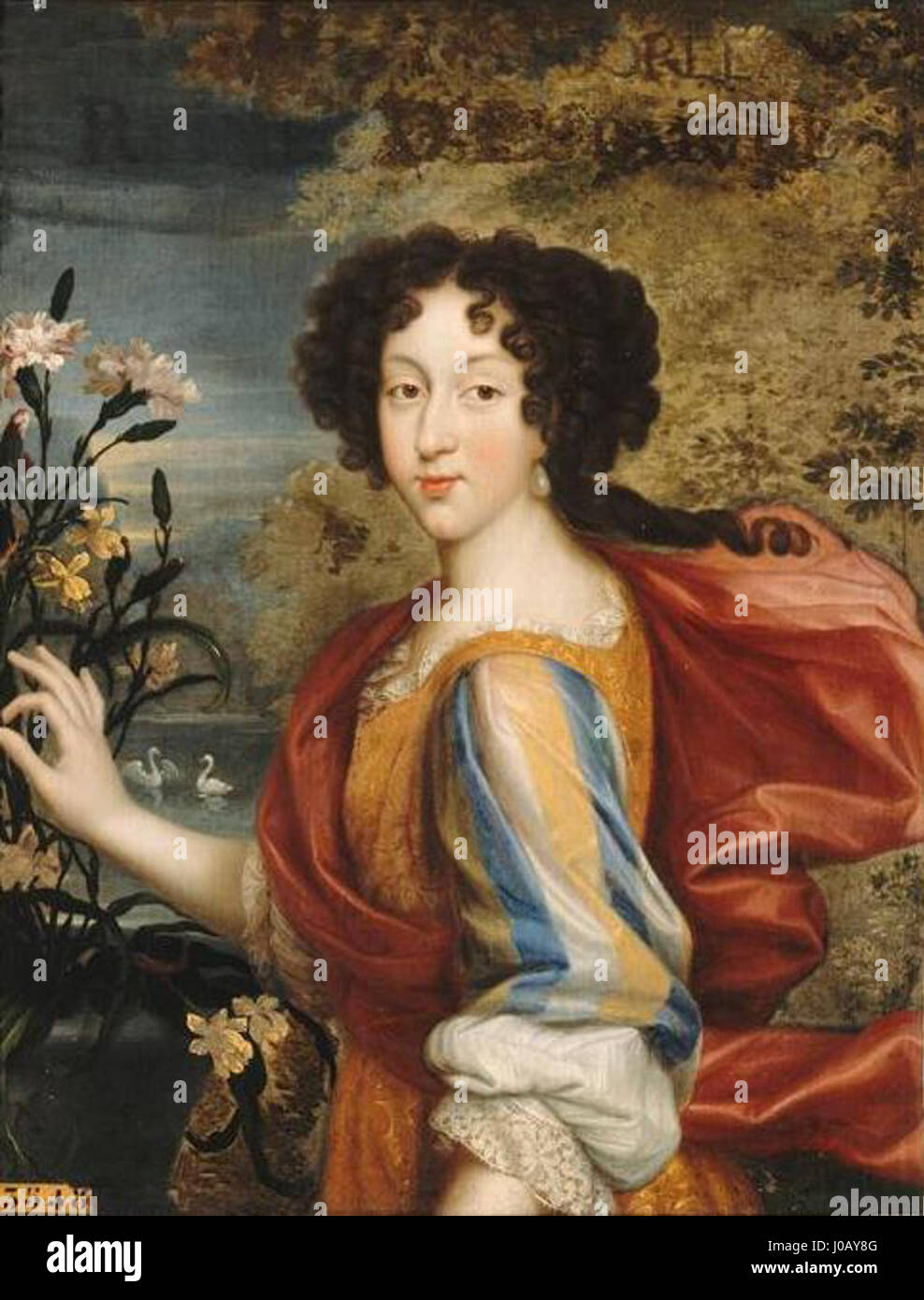 Questo ritratto del 1680 di Maria Luisa d'Orléans raffigura la futura regina di Spagna nella sua giovinezza. Dipinta da un'artista sconosciuta, cattura il suo comportamento elegante ed equilibrato, simboleggiando la connessione tra i reali francesi e spagnoli durante la fine del XVII secolo. Foto Stock