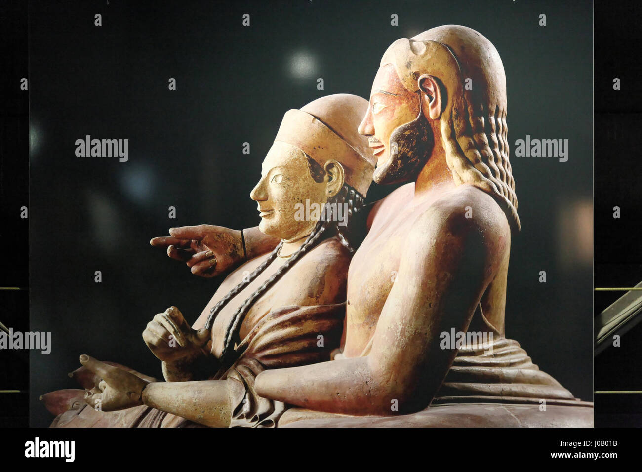 "Der schöne Schein 16 ies" è un'installazione artistica presso il Gasometer di Oberhausen, Germania, incentrata sulla luce e lo spazio. Foto Stock