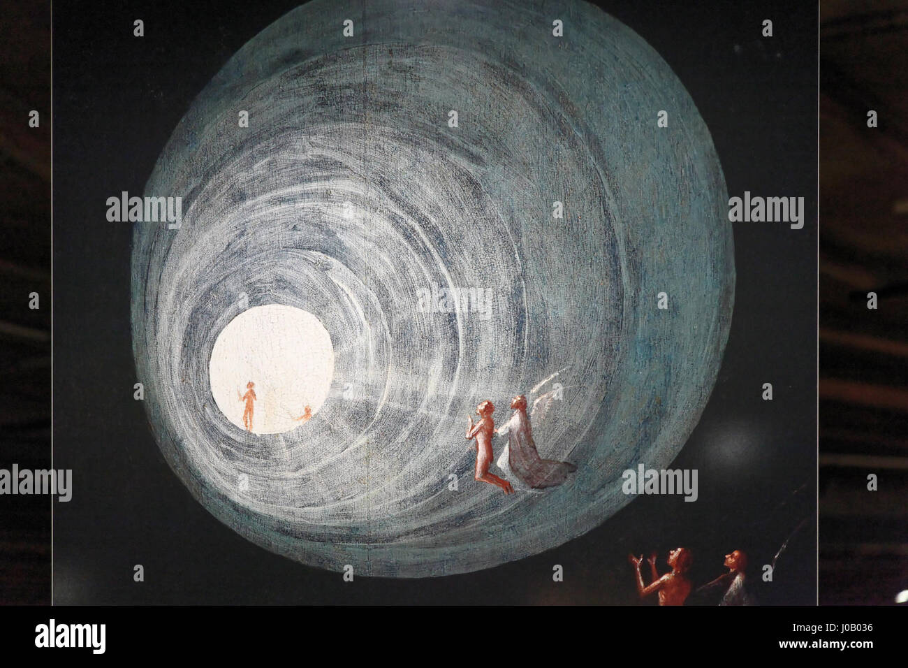 Il "Gasometer" di Oberhausen ospita la mostra "Der schöne Schein", che espone l'arte contemporanea con particolare attenzione alla luce e alla percezione. Lo spazio, un tempo struttura di stoccaggio del gas, è ora un punto di riferimento culturale. Foto Stock