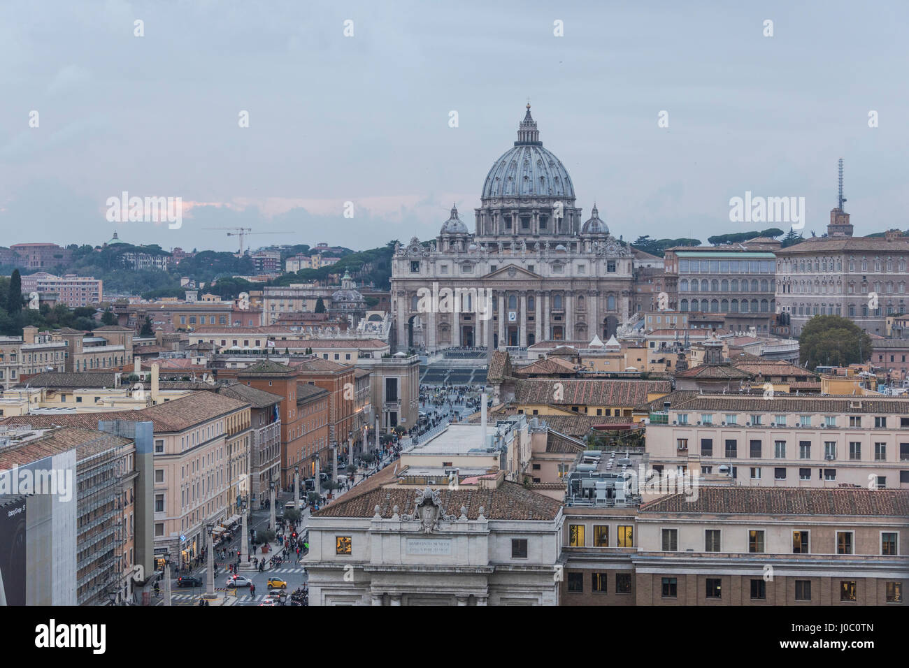 Antica Basilica Di San Pietro In Vaticano L'antica Basilica di San Pietro in Vaticano, simbolo della religione