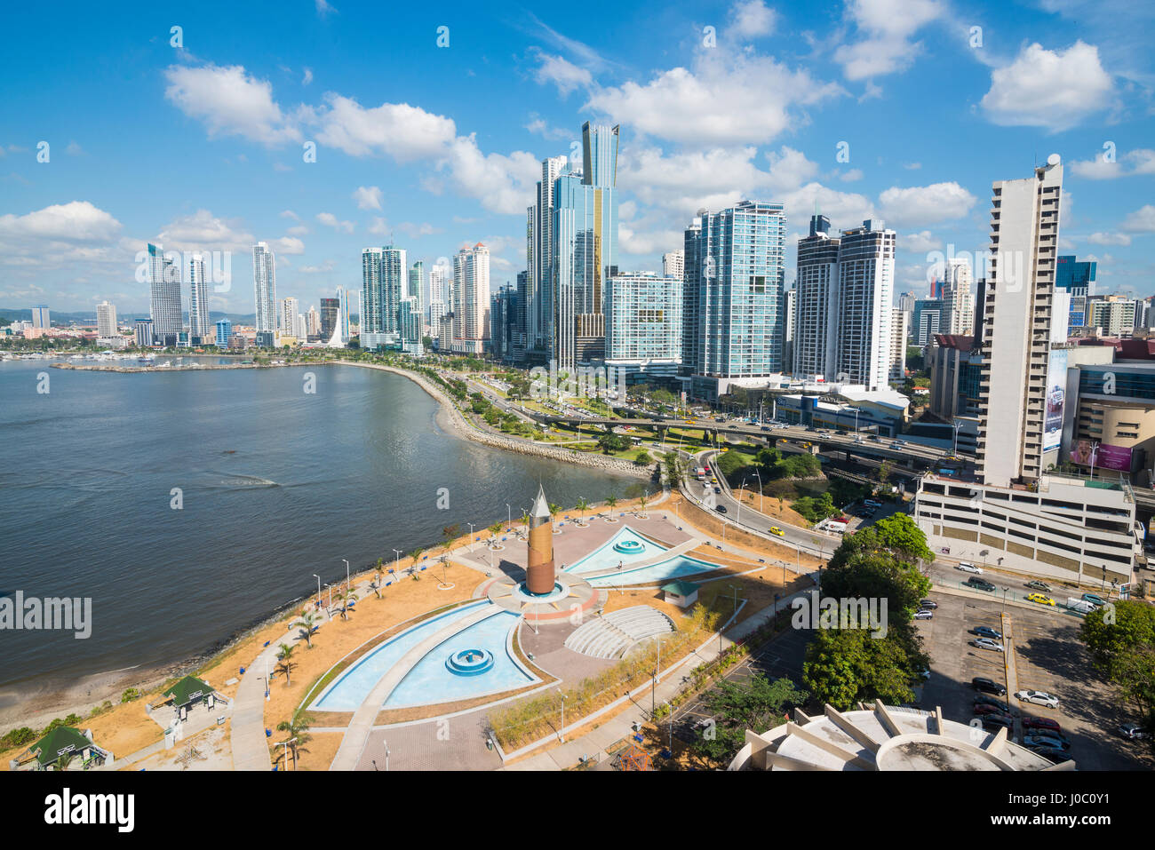 Lo skyline della città di Panama, Panama America Centrale Foto Stock