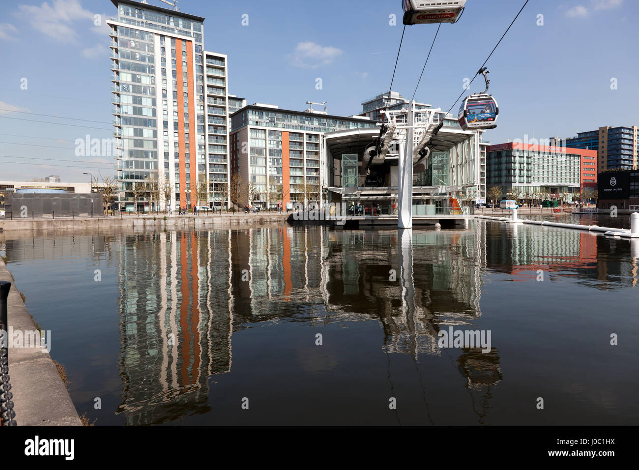 Emirates Airline Funivia capolinea nel Royal Victoria Docks, Newham, East London Foto Stock