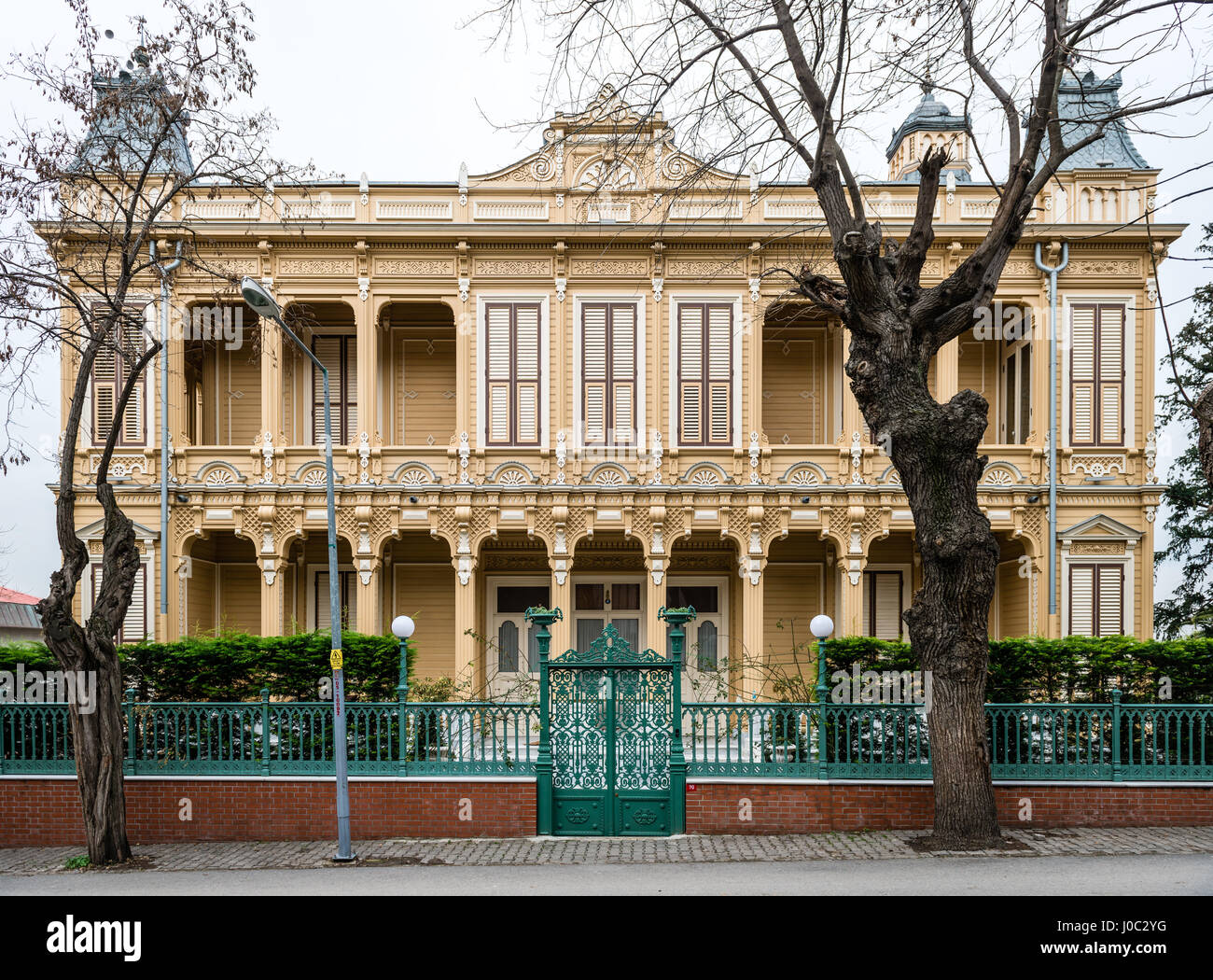 Buyukada, Turchia - 22 Gennaio 2017: Architettura a Buyukada che è la più grande isola di Isole dei Principi nei pressi di Istanbul. Si tratta di una popolare turi Foto Stock