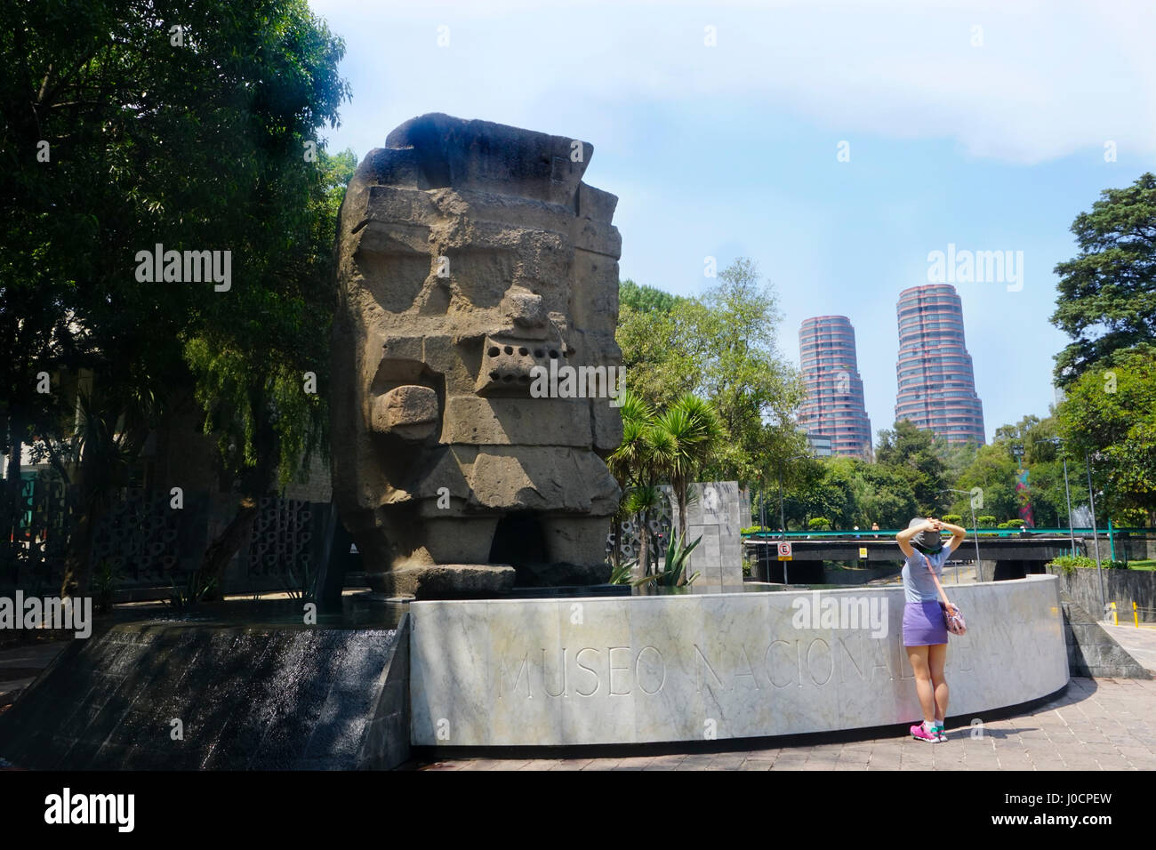 Tlaloc, la pioggia azteca precolombiana dio statua presso il Museo di Antropologia (Museo Nacional de Anthropologia) nel Chapultepec Park, Città del Messico, Messico Foto Stock