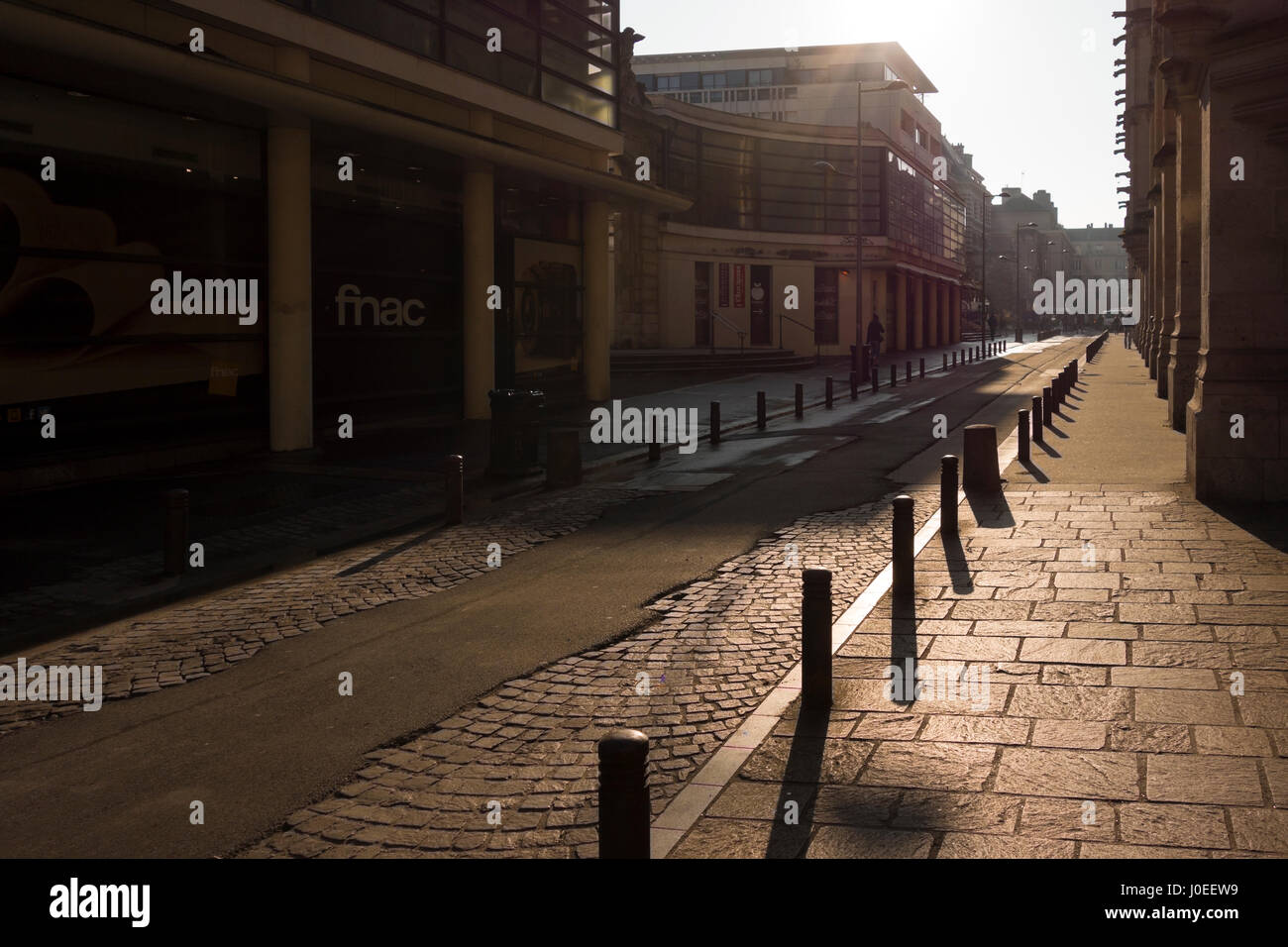 La mattina presto a Rue Saint-Lô in Rouen, Normandia, Francia Foto Stock