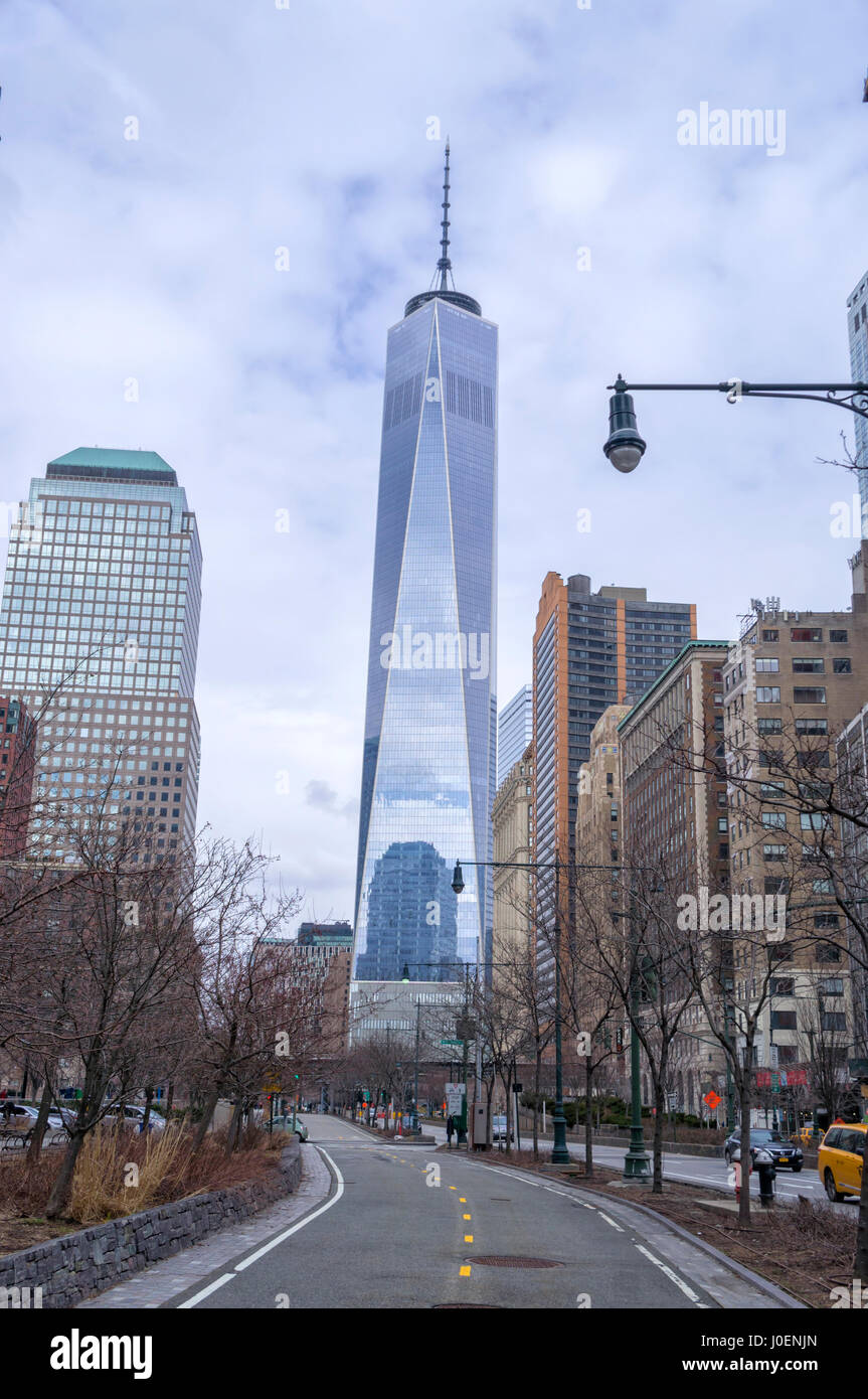 One World Trade Ceter vista da ovest San New York City (NYC), Grattacielo Foto Stock