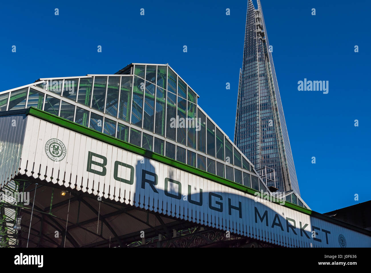 Borough Market e Shard grattacielo London REGNO UNITO Foto Stock