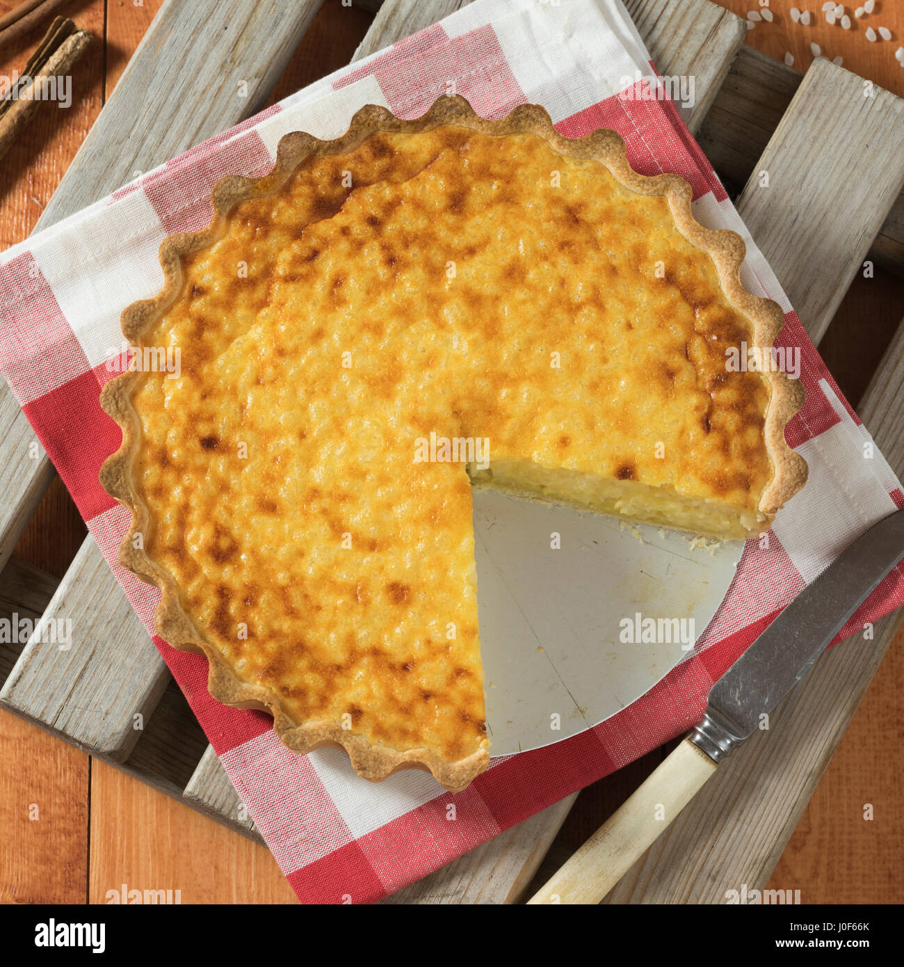 Rijsttaart. Belga torta di riso. Belgio Paesi Bassi cibo Foto stock - Alamy