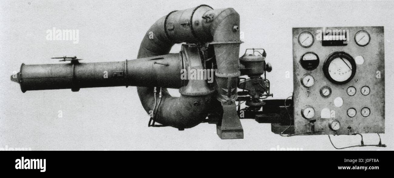 Il gruppo di prova del primo modello di motore sperimentale, 1937 Foto Stock